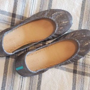 Tieks Slate Grey Croc Flats Size 9
